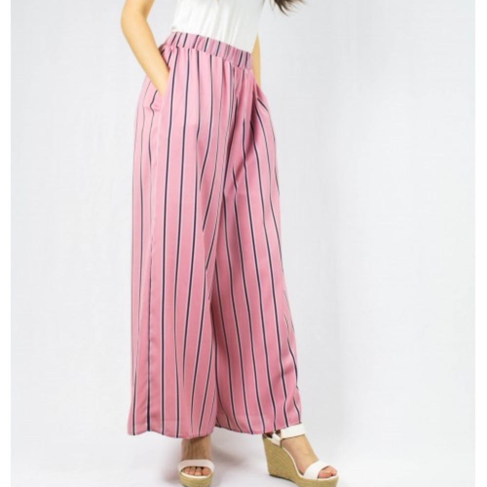 STRIPED WIDE LEG PANTS WITH ELASTIC WAIST BAND IN
